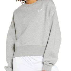 Nike Crewneck Oversized Sweatshirt - BNWT